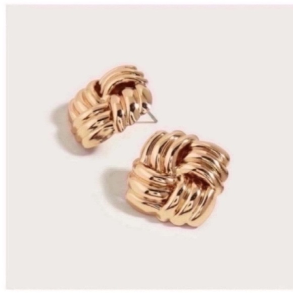 New! Anthropologie Elora Gold Weave Post Earrings (1042) NWOT - Picture 1 of 3